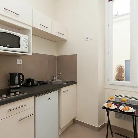 Le Charme Yhoost Appartement *